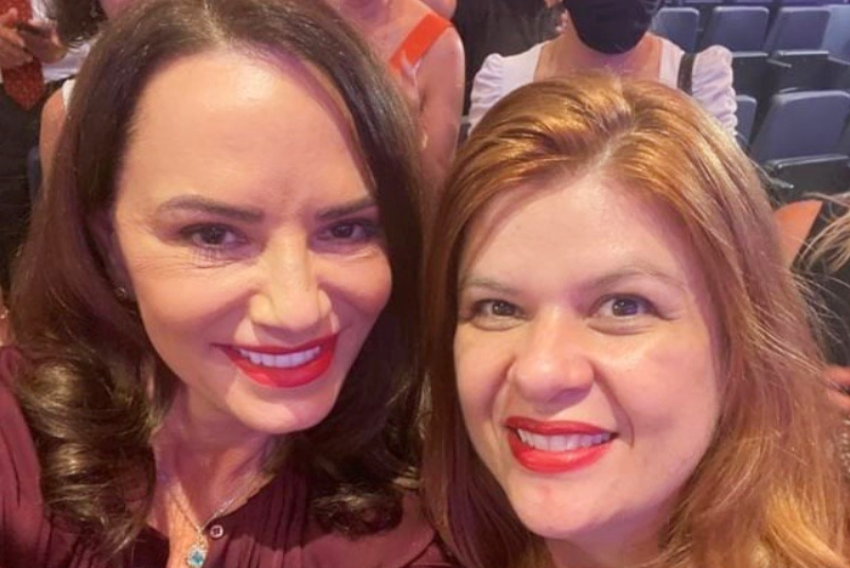 A ex-modelo Luiza Brunet com a primeira-dama de Franca´, Cynthia Milhim Ferreira