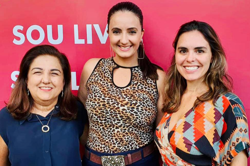  Dora Infante Bittar, Najara Rodrigues e Juliana Moura estão na organização do bazar em prol do Cram