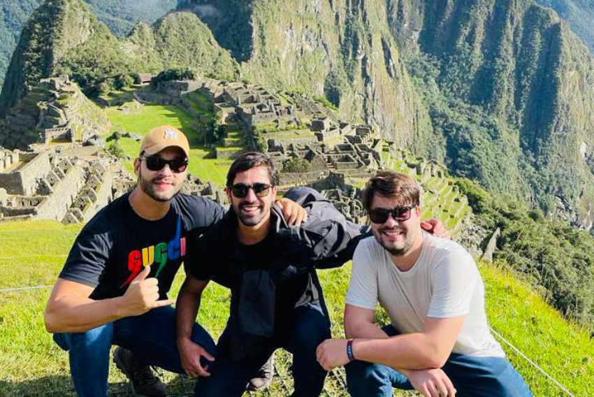 Lucas Coutinho, Filipe Eugenio e André Taveira viveram momentos inesquecíveis na viagem para o Peru e Chile. Bom demais!