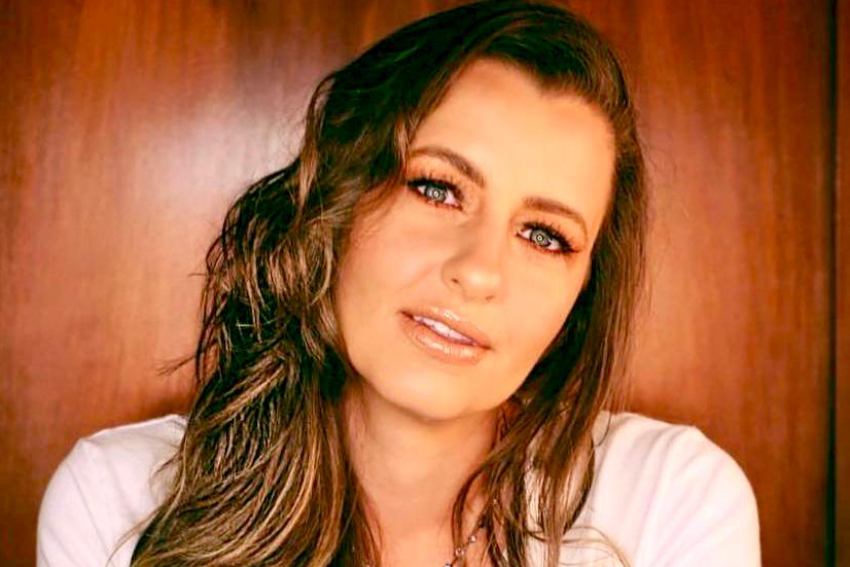 Tati Ferraro é destaque no mundo da beleza com suas 'makes' sempre perfeitas