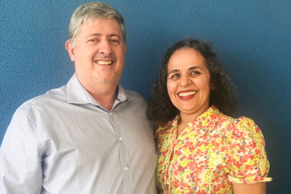 Carlos Corrêa, diretor da Gráfica Freitas & Corrêa, e sua mulher Marli Corrêa