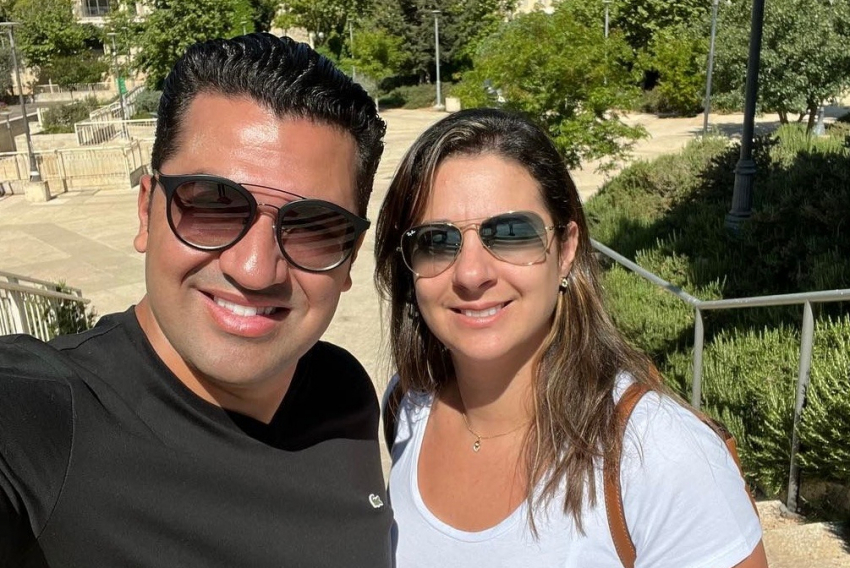 O empresário Wagner Marques Vieira, com a esposa Maristela Vieira, no Monte das Oliveiras, em Jerusalém.