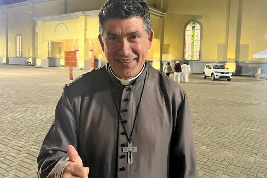 Padre Dalmácio Garcia de Freitas, fundador da comunidade Hodie, no Santuário Santa Rita de Cássia.