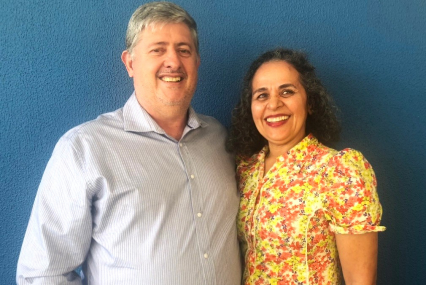 Carlos Corrêa (Diretor da Gráfica Offset e Transfers Freitas & Corrêa) e Marli Corrêa