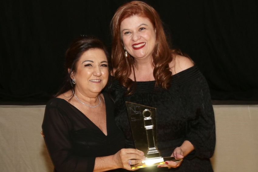 Representando o Magalu, na Noite das Celebridades, Dora Infante Bittar foi também uma das principais homenageadas