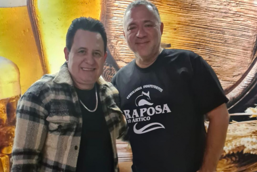 O sertanejo Marrone, que forma dupla com Bruno, foi recebido por Sérgio Freitas em sua badalada choperia