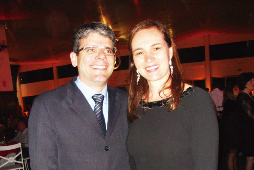 Também 20 anos de casados (dia 18): Alexandre Henrique Leonel-Wérica.