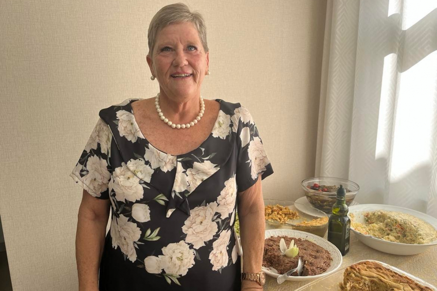  A culinarista Paula Bereta foi a estrela do almoço que festejou seus 60 anos, dia desses