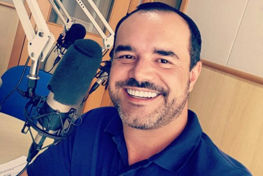 O colunista social a apresentador de TV Anderson Pinheiro promoverá a edição 2022 da Feijoada do Pinheiro, dia 20