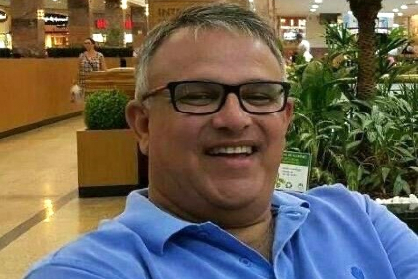  Monsenhor José Geraldo Segantin comanda a tradicional promoção dos bolos no Santuário de Franca