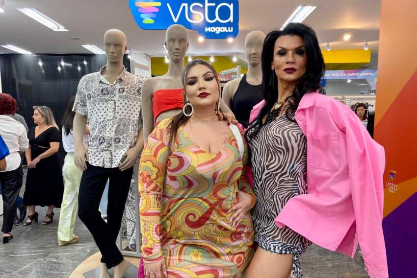 Jaqueline Borges e Fernanda Ravachi arrasaram com seus looks Vista Magalu em noite de lançamento