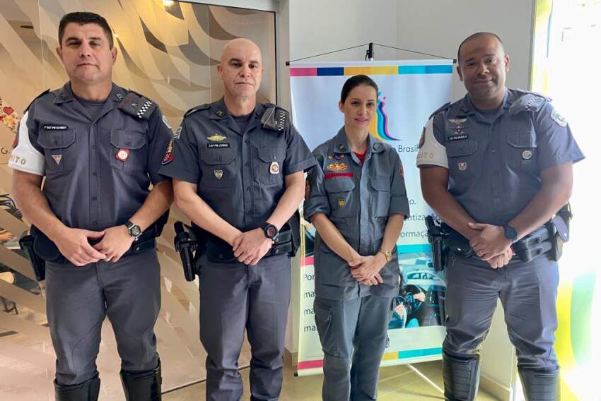 Participação da PM: 1º sargento Wander Schmidt, capitão Oswaldo de Oliveira Júnior, cabo Murilo Vieira Júnior e capitão do Corpo de Bombeiros Sandra Andrade