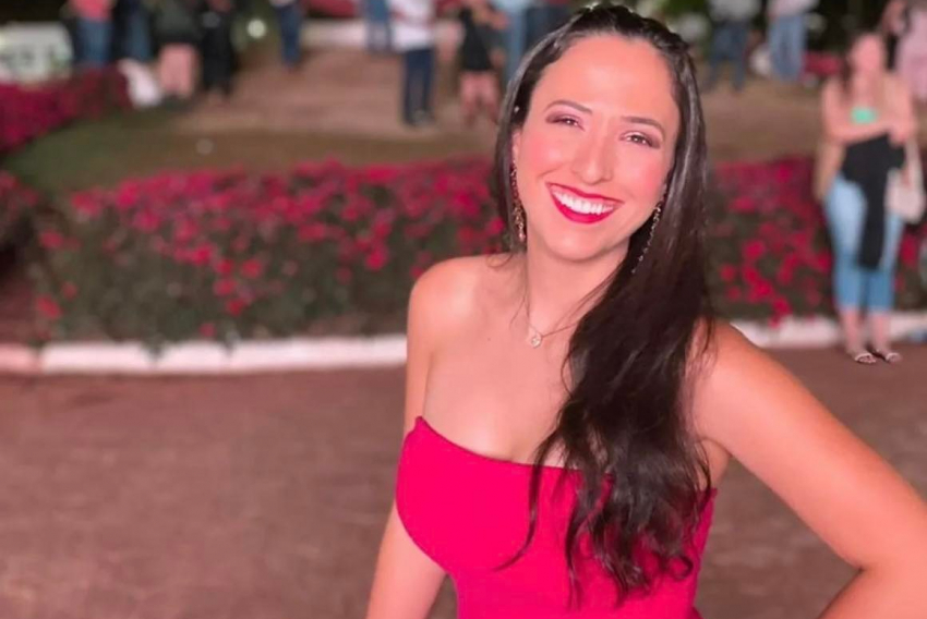 Delegada de polícia, titular da DDM de Franca, Juliana Paiva não ficou de fora da Festa do Peão de Barretos