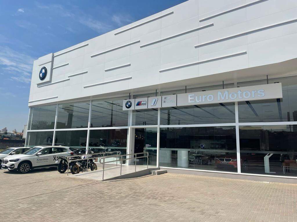 Bmw Euro Motors Inaugura A Primeira Loja Conceito Do Brasil