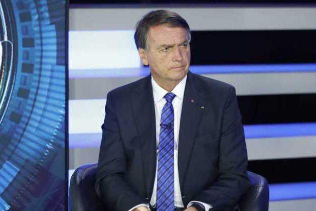Bolsonaro diz que vai esperar resultado da eleição e se nega a dizer que deixará cargo se perder