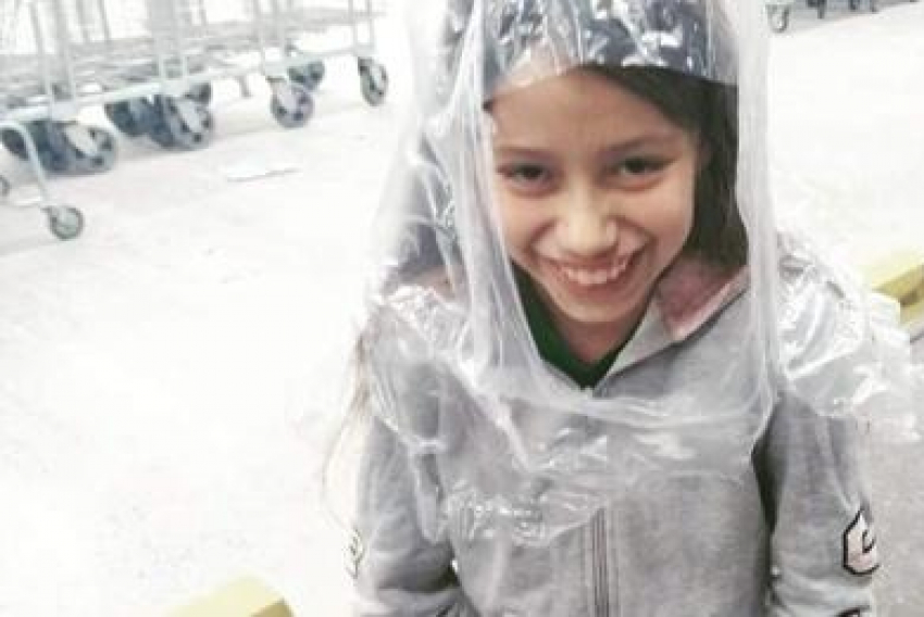 Jéssica e a filha Ana Lívia, que tinha 13 anos