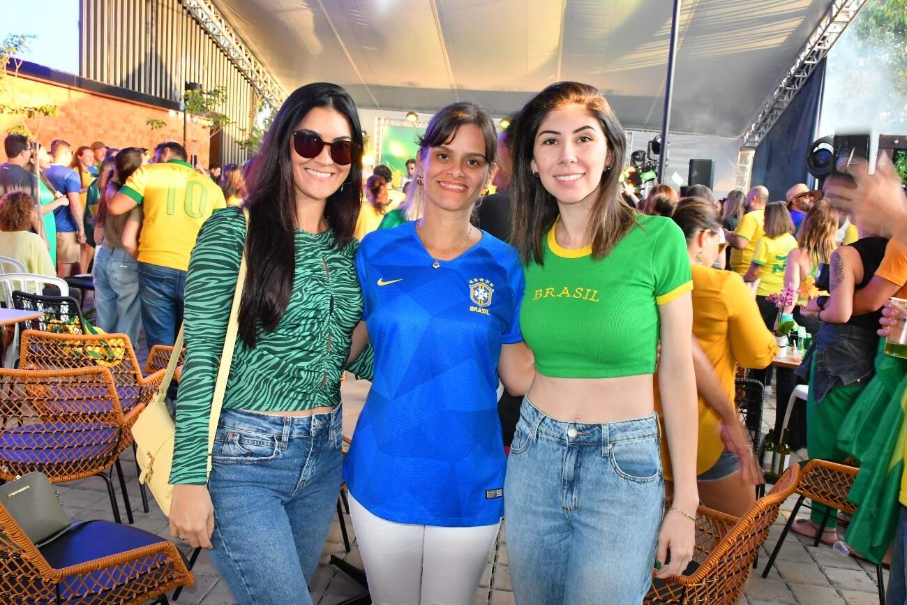 Carla Gomes Tatiana Tajes e Gabriela Mayo  Gilberto Freitas/Divulgação