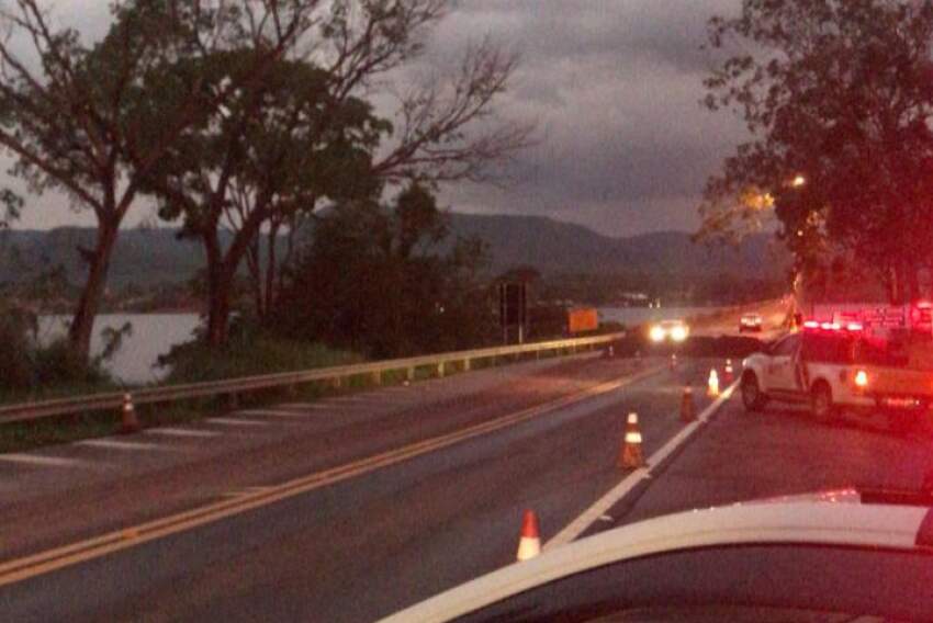 Pista na ponte de Rifaina: liberada totalmente, após interdição por golpistas