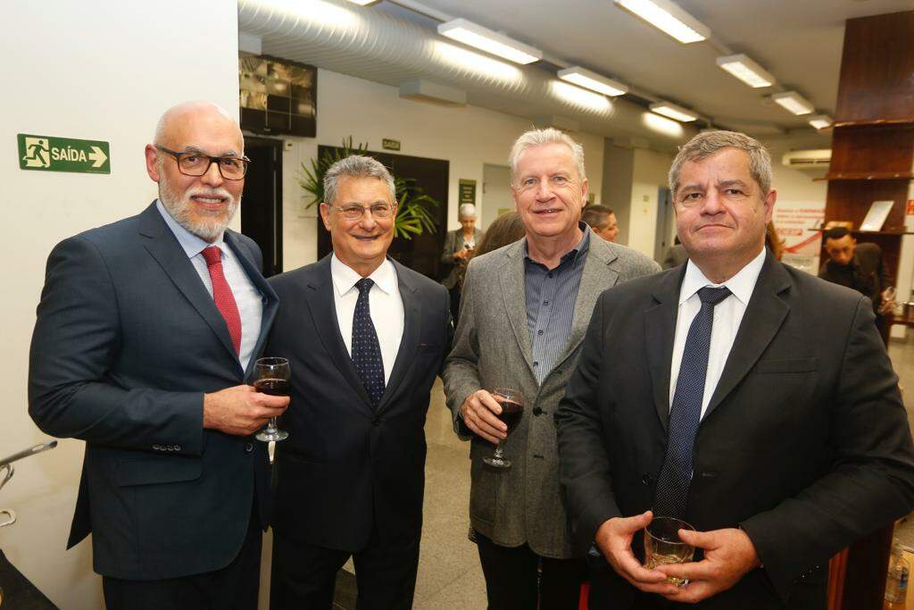 Orlando Bueno, Luís Corvini, Julio Diaz e Roberto Bandiera Junior