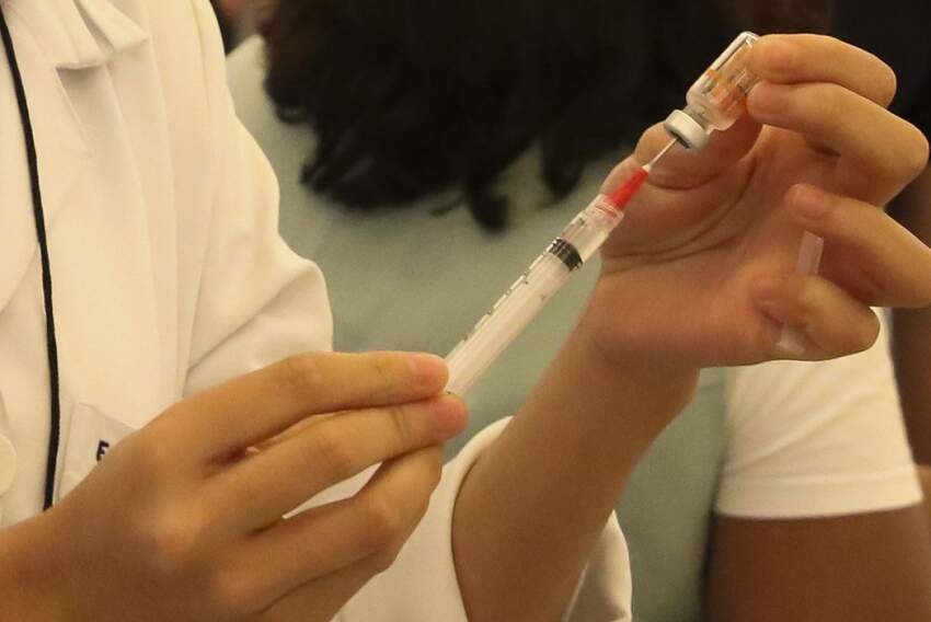 Imunizantes estão disponíveis em mais de 38 mil postos de vacinação em todo o país
