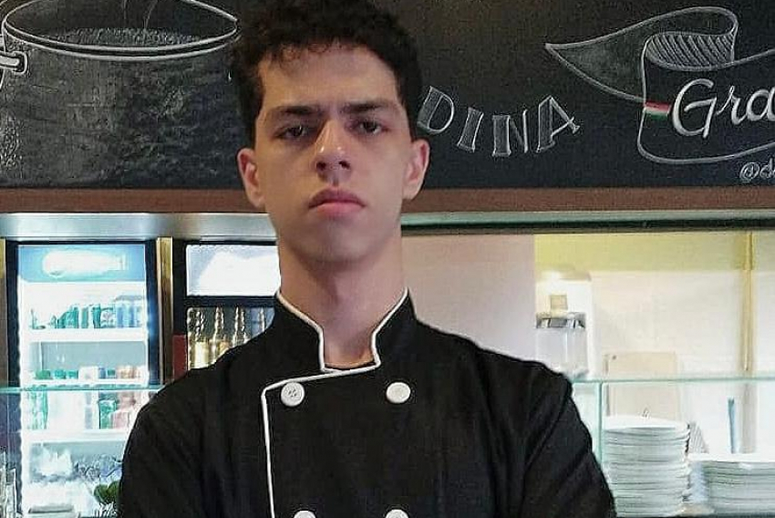 O chef Gustavo Reis tem arrancado elogios à frente da cozinha do restaurante La Borgata, no almoço diário