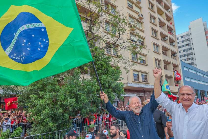 A cerimônia de posse de Lula em Brasília será reavaliada