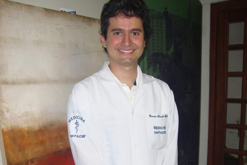 Cardiologista: Dr. Eduardo Barcelos Rached