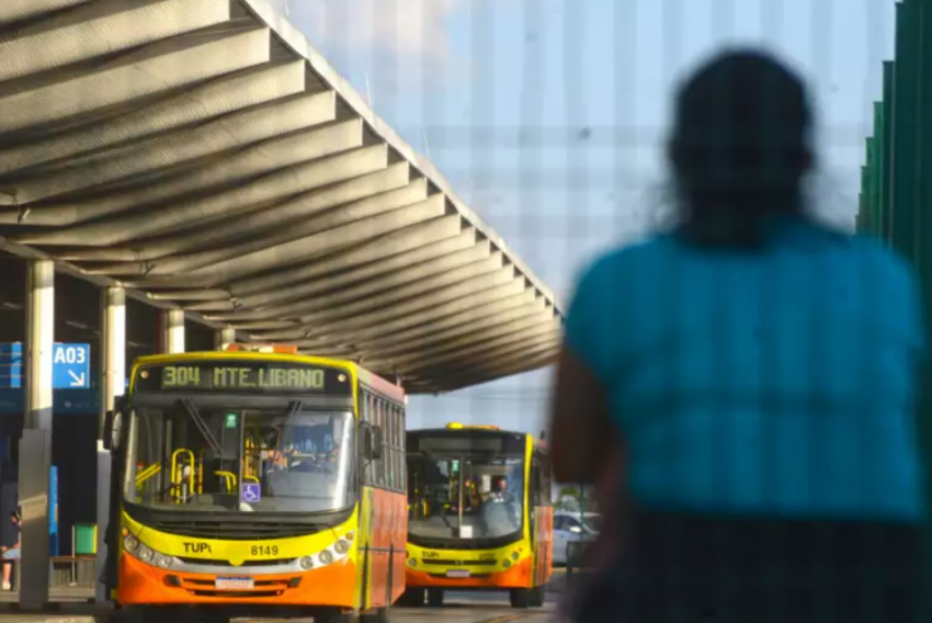 Linhas de ônibus passam a operar com viagens extras neste fim de ano