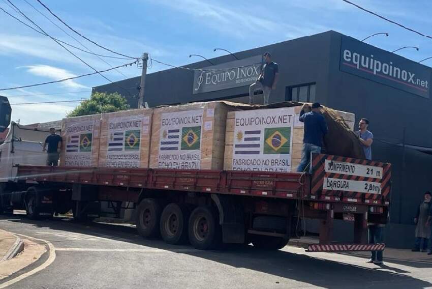 Equipo Inox entrega equipamentos de sete mil quilos para empresa do Uruguai