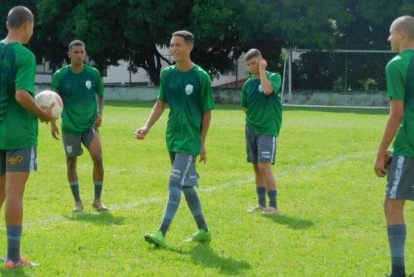 Francana divulga relação de 30 jogadores para disputa da Copa São