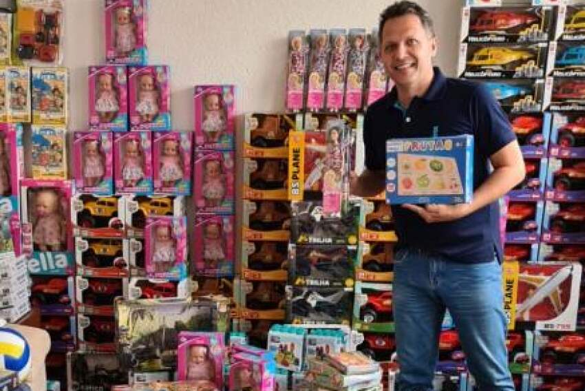 Gleison Araújo organiza a Campanha de Arrecadação de Brinquedos com o intuito doar para instituições que cuidam de crianças carentes