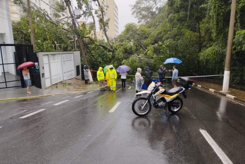 Acidente aconteceu na região do Bosque