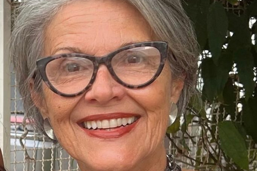 Renata Goulart se destaca como designer de sobrancelhas, maquiadora e esteticista facial em Franca