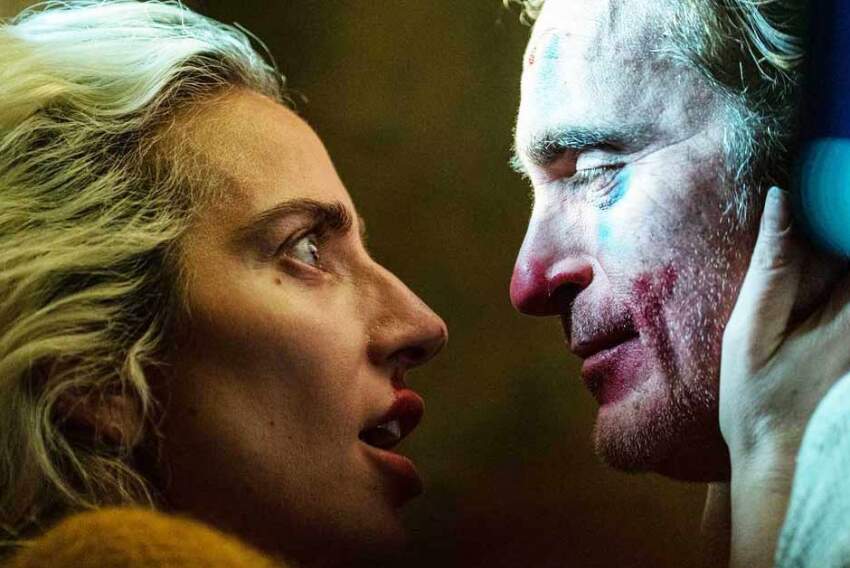 Lady Gaga em cena com o ator Joaquin Phoenix em 'Coringa 2'