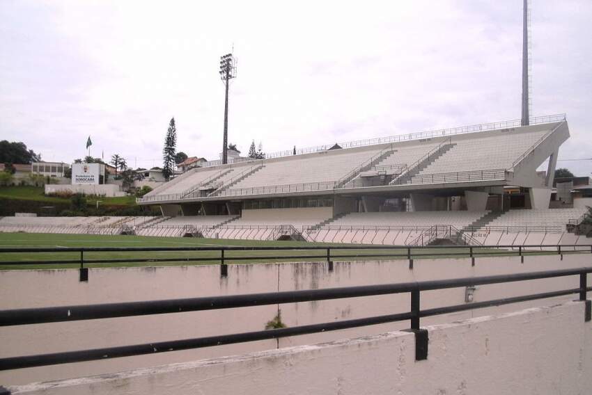 Estádio Walter Ribeiro, em Sorocaba, é a casa do São Bento