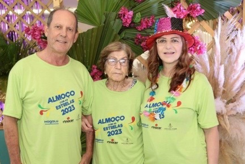 Ademir Moscardini, Ivete Silvestre e a médica dermatologista Rita Silvestre Moscardini