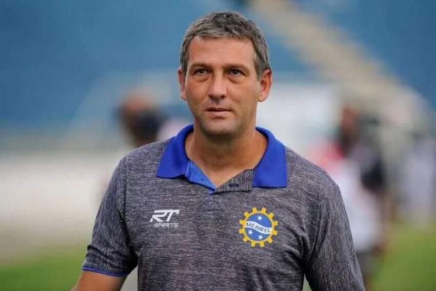 Ricardo Costa é o novo técnico do São José para a sequência da A-3