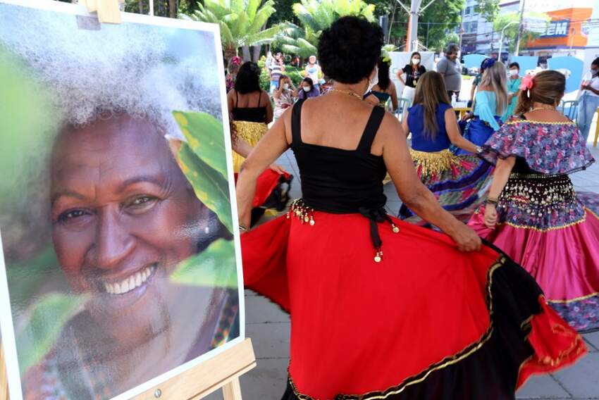 Dia das Mulheres tem evento especial no centro de São José