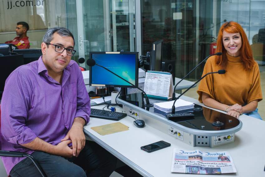 O programa 'Difusora 360' tem apresentação dos jornalistas Rafael Amaral e Mariana Meira, sempre com as principais informações e com a tradição do jornalismo
