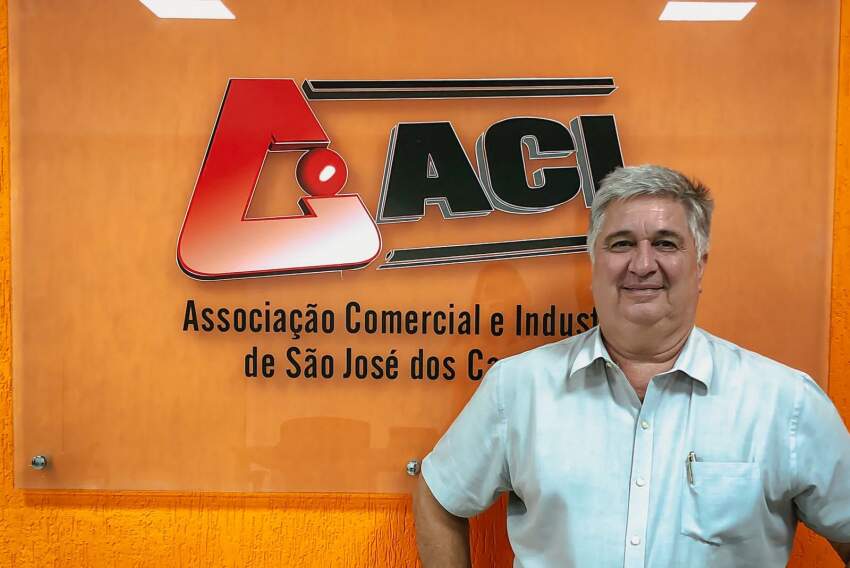 Sidiney Peruchi de Godoy  é novo presidente da ACI em São José