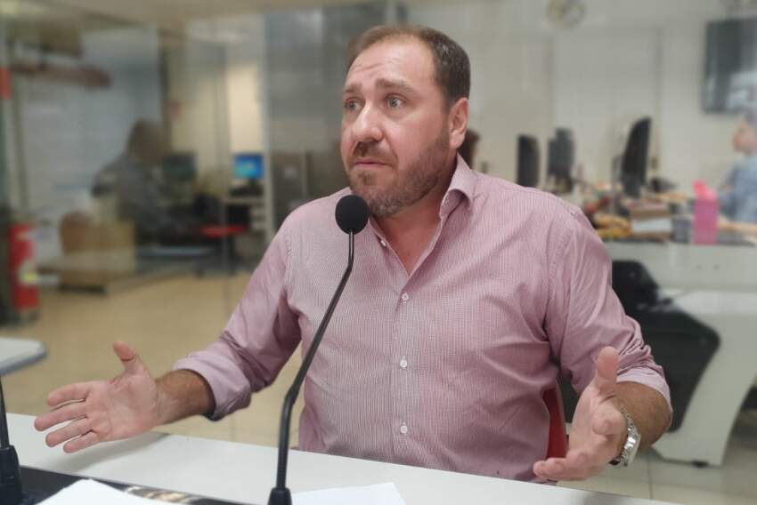 Após sofrer derrota nas eleições municipais, Diego Hernandez dispara: prefeitura tem “interesses individuais”