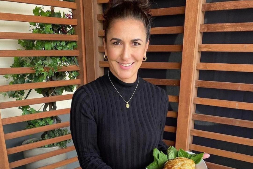 Gabriela Goulart (do casal Renata Goulart e Cesar do Val) faz sucesso no Instagram ensinando como descomplicar a cozinha