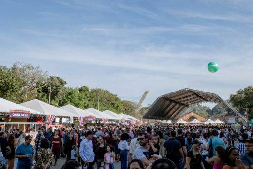 Lotado: público presente ajudou 21 entidades assistenciais