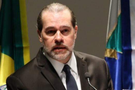 Ministro Dias Toffoli virou placar na votação do STF