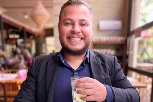 João Rinoceronte dirige com muito acerto a Rinocer (cafeteria, restaurante e imobiliária)