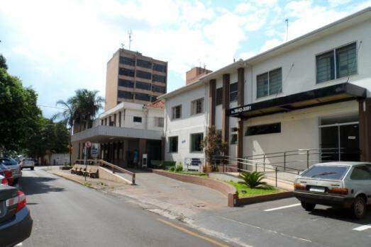 Hospital e Maternidade São José de Barra Bonita demitiu, nesta semana, 26 funcionários e anunciou o fechamento de 40 leitos