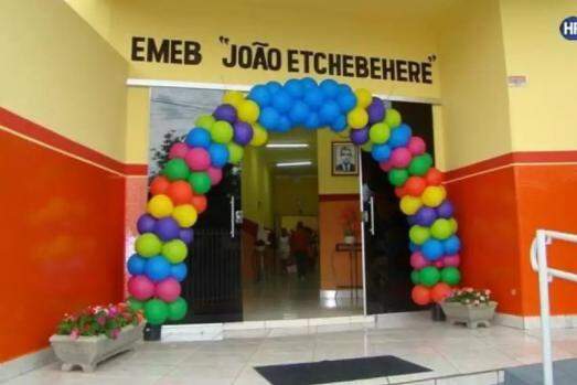 EMEB 'João Etchebehere', em Rifaina: liberada para realizar oração antes das aulas