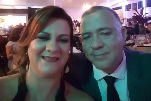 Casal Alessandra e Luiz Sergio Freitas comanda o sucesso da famosa e prestigiada Choperia Raposa do Ártico