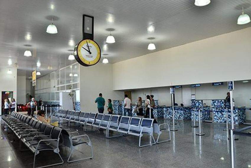 Movimentação de passageiros no aeroporto de Araçatuba; o número de voos também cresceu, com 731 aeronaves partindo de Araçatuba no primeiro quadrimestre