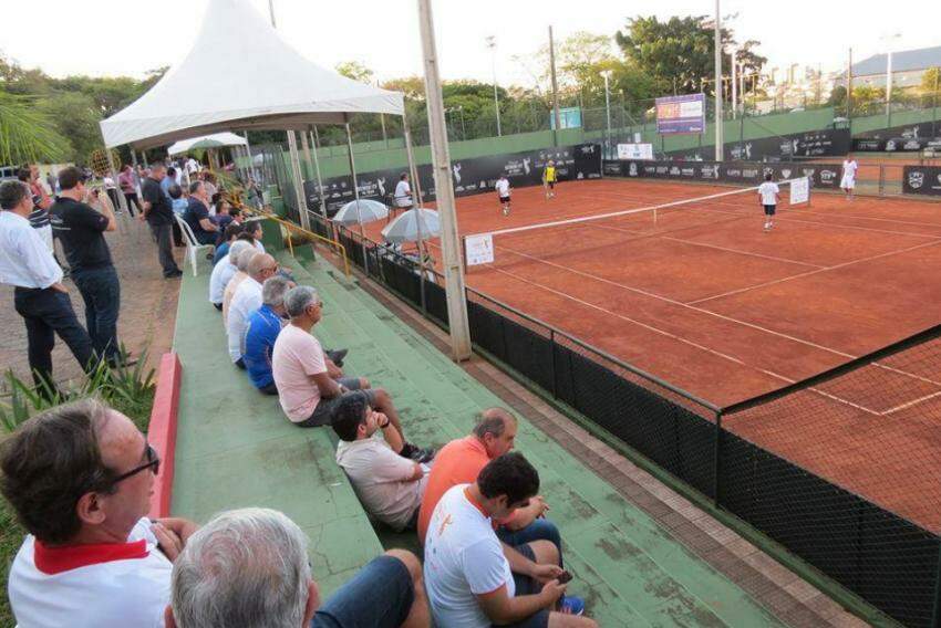 Clube Monte Líbano recebe Circuito Aberto de Tênis Juvenil do